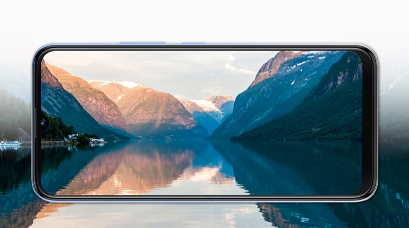 Điện thoại Itel L6502 được bao bọc bởi khung viền được thiết kế giả kim loại sang trọng